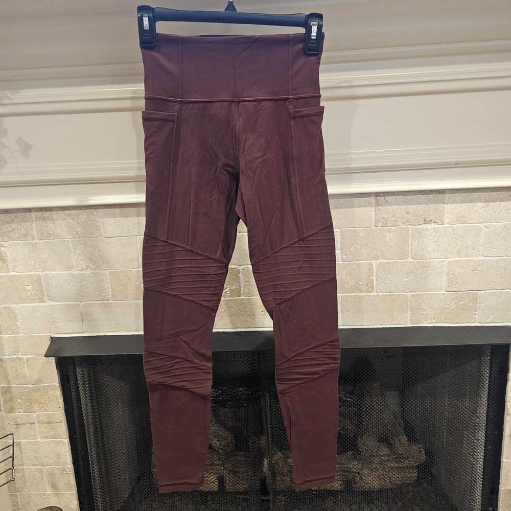 Athleta Womens XS Burgundy Wine Athletic Leggings Yoga